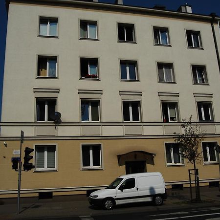 Bed & Breakfast Sielce Warszawa Chelmska Exteriör bild